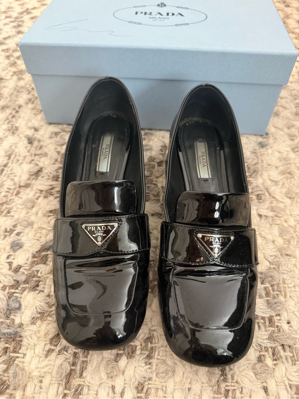 Prada Black Patent Leather Logo Loafer Pumps Block Heel 1D763M